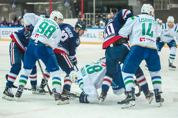 нефтехимик