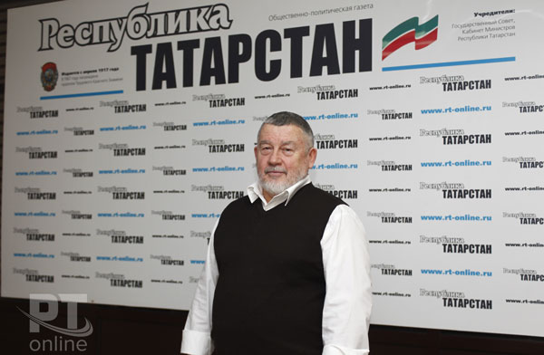 Александр-Девятаев