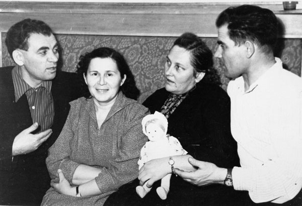 Они-дружили-семьями