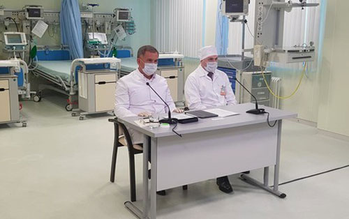 минниханов--принял-участие-в-совещании-о-ходе-строительства-и-перепрофилирования-медицинских-учреждений