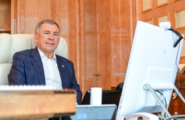 рустам-минниханов