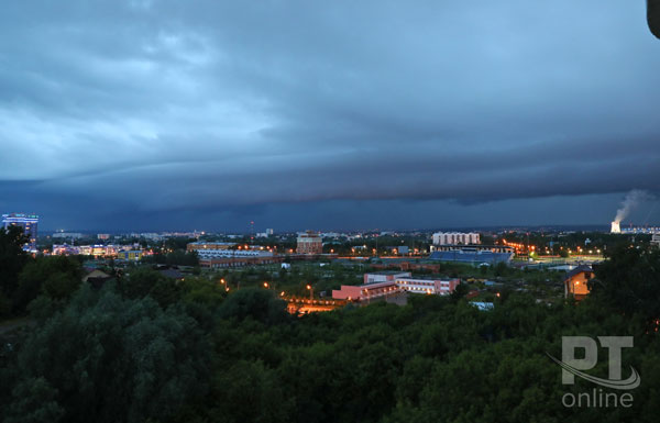 Перед-грозой