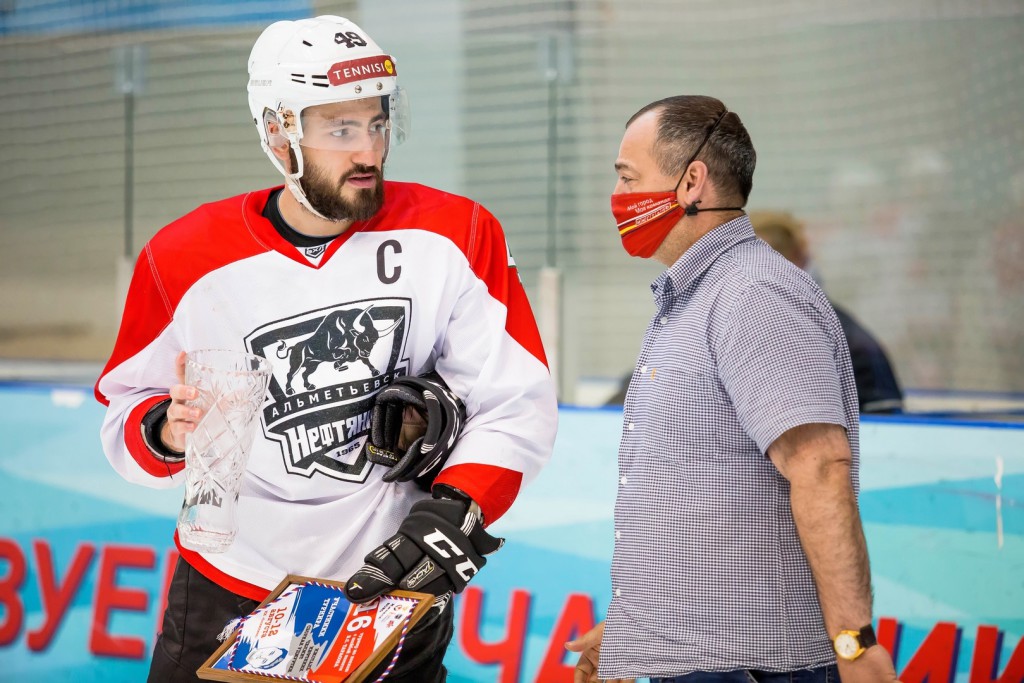 Хоккей_Нефтяник_vk.com_