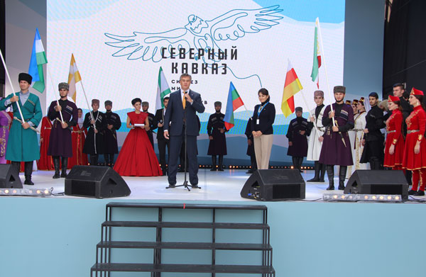 Открытие-фестиваля-северный-кавказ