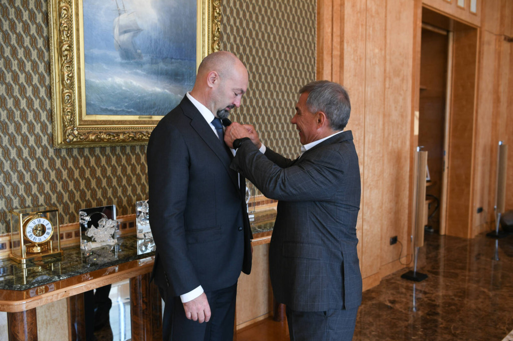 view_6742539_4777578