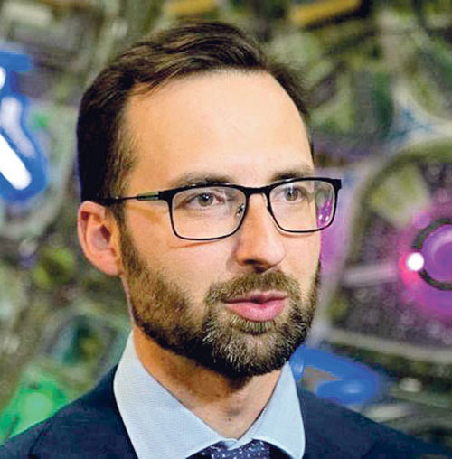 ЖАВОРОНКОВ