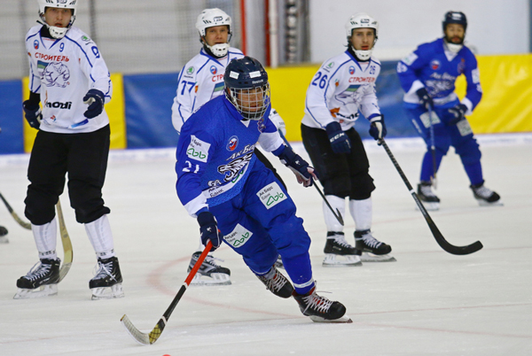 хоккей-с-мячом