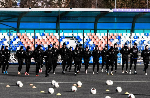 нефтехимик-футбол