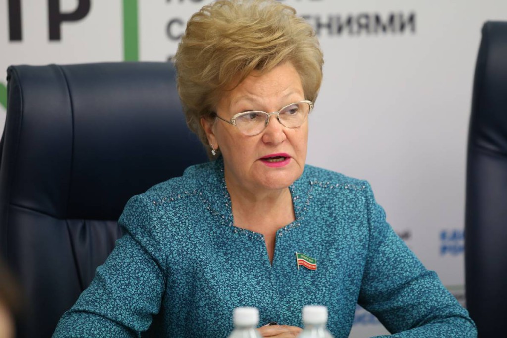 1-ларионова