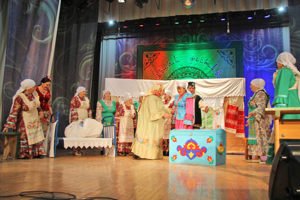 Сценка-по-следам-этноэкспедиций1