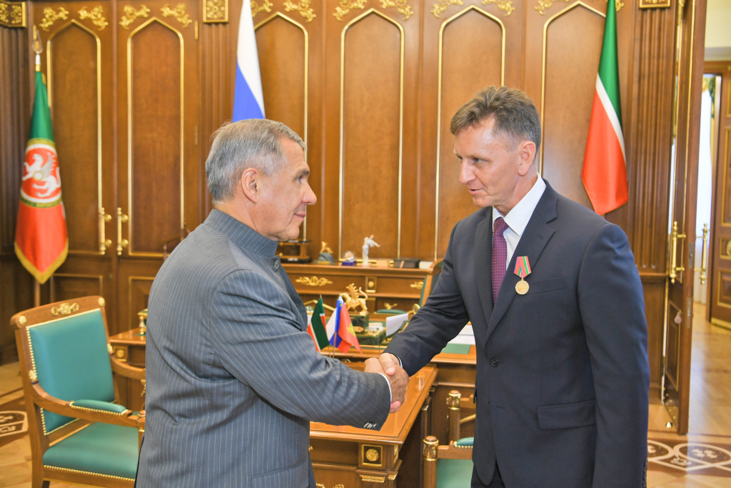 2-я_Минниханов_встреча_Пресс-служба Президента