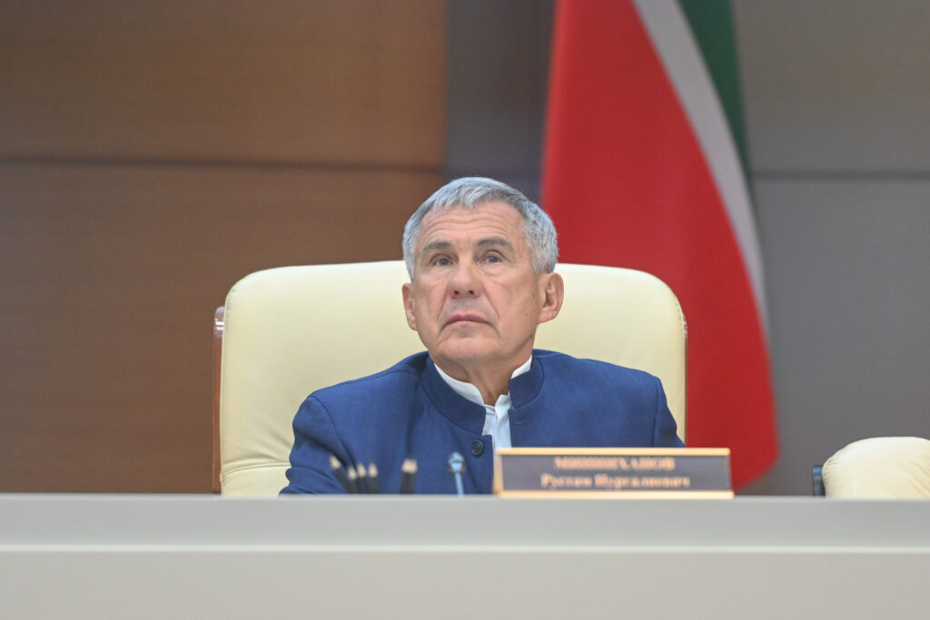 Минниханов: Татарстан - лидер по эффективности реализации молодежной политики в стране