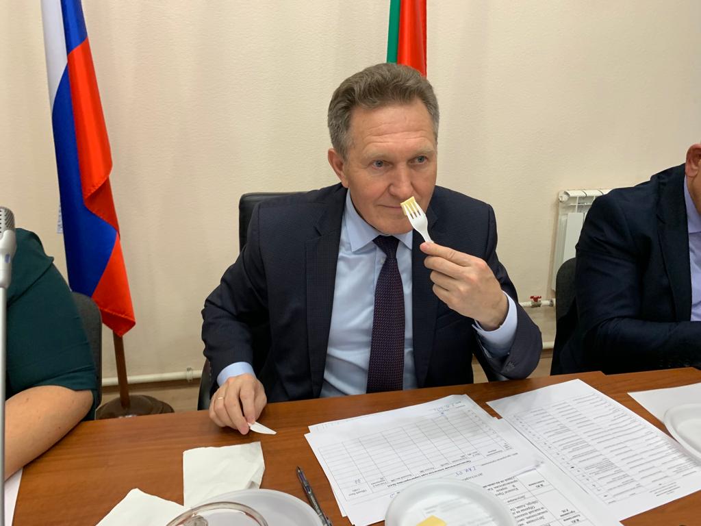 Все дело в молоке: почему в Татарстане сыр теряет качество