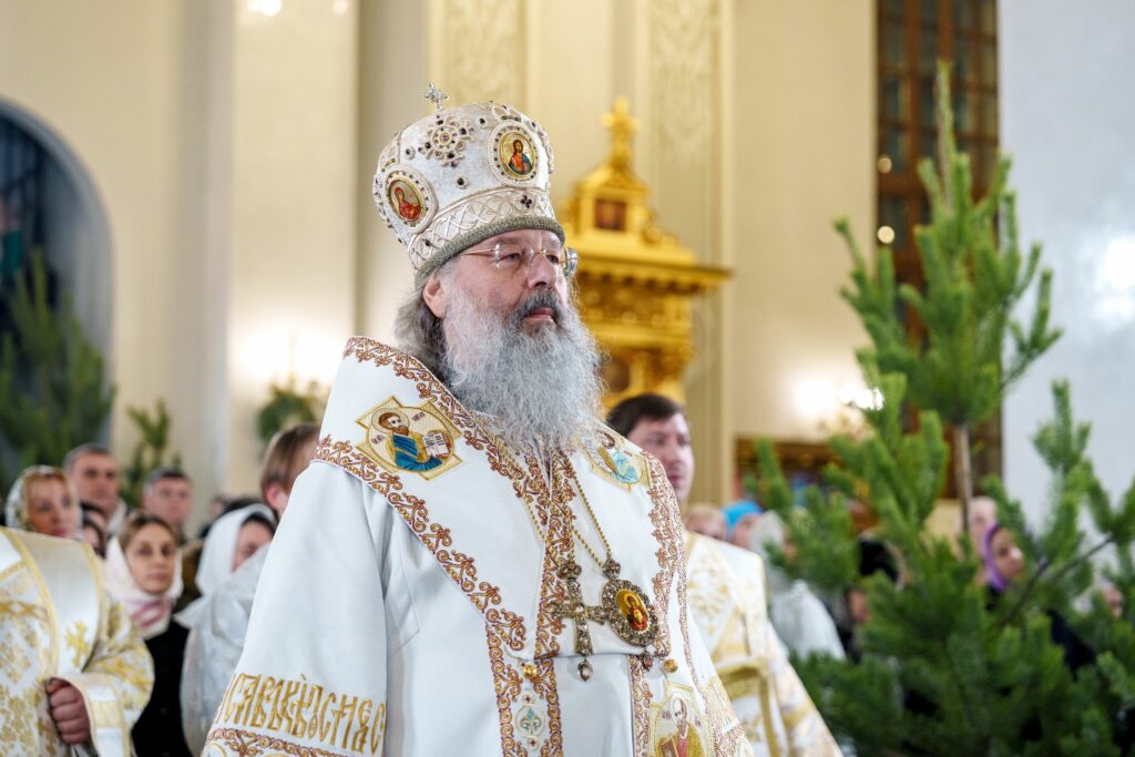 Митрополит Кирилл о Рождестве: Чтобы Божественное тепло согрело ожесточенные души