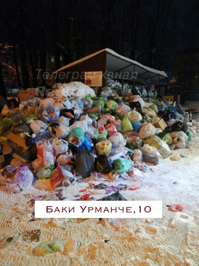 Мэр Казани предложил поощрить рублем жильцов, которые сами убирали снег во дворах