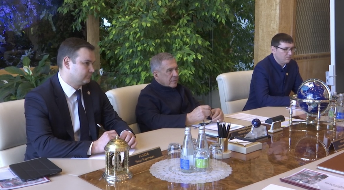 Минниханов провел встречу президентом компании