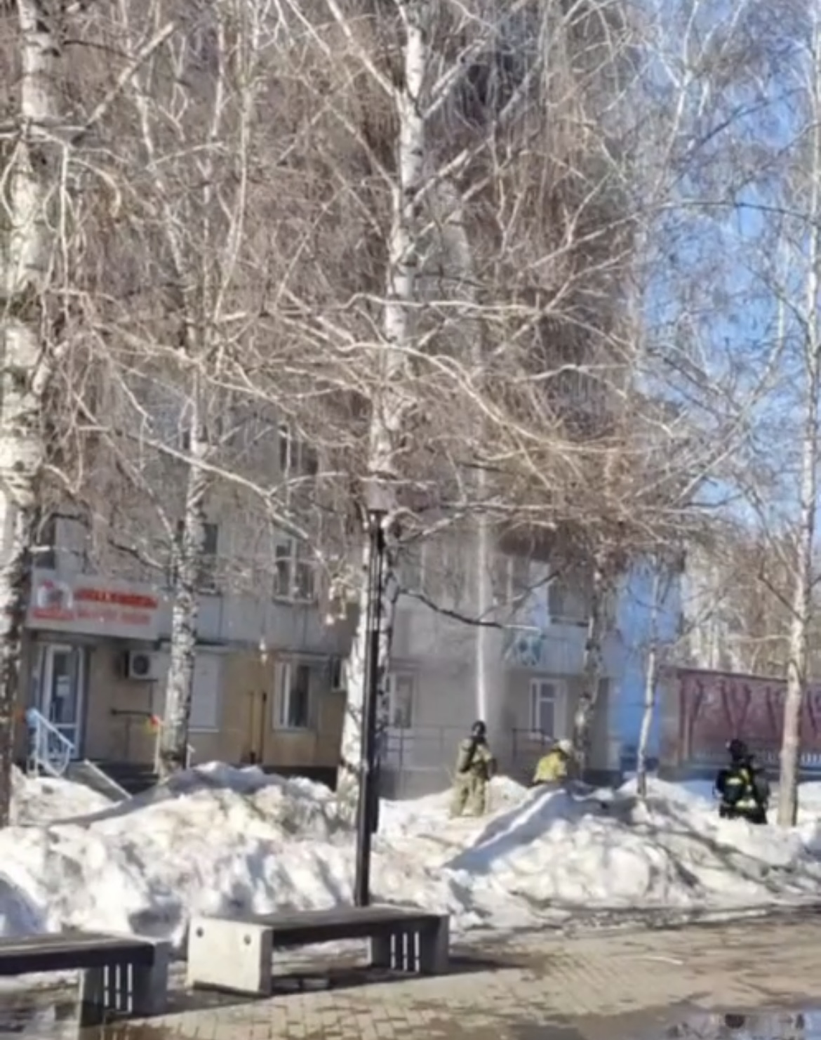 В Челнах загорелись 3 квартиры из-за девятилетнего мальчика 