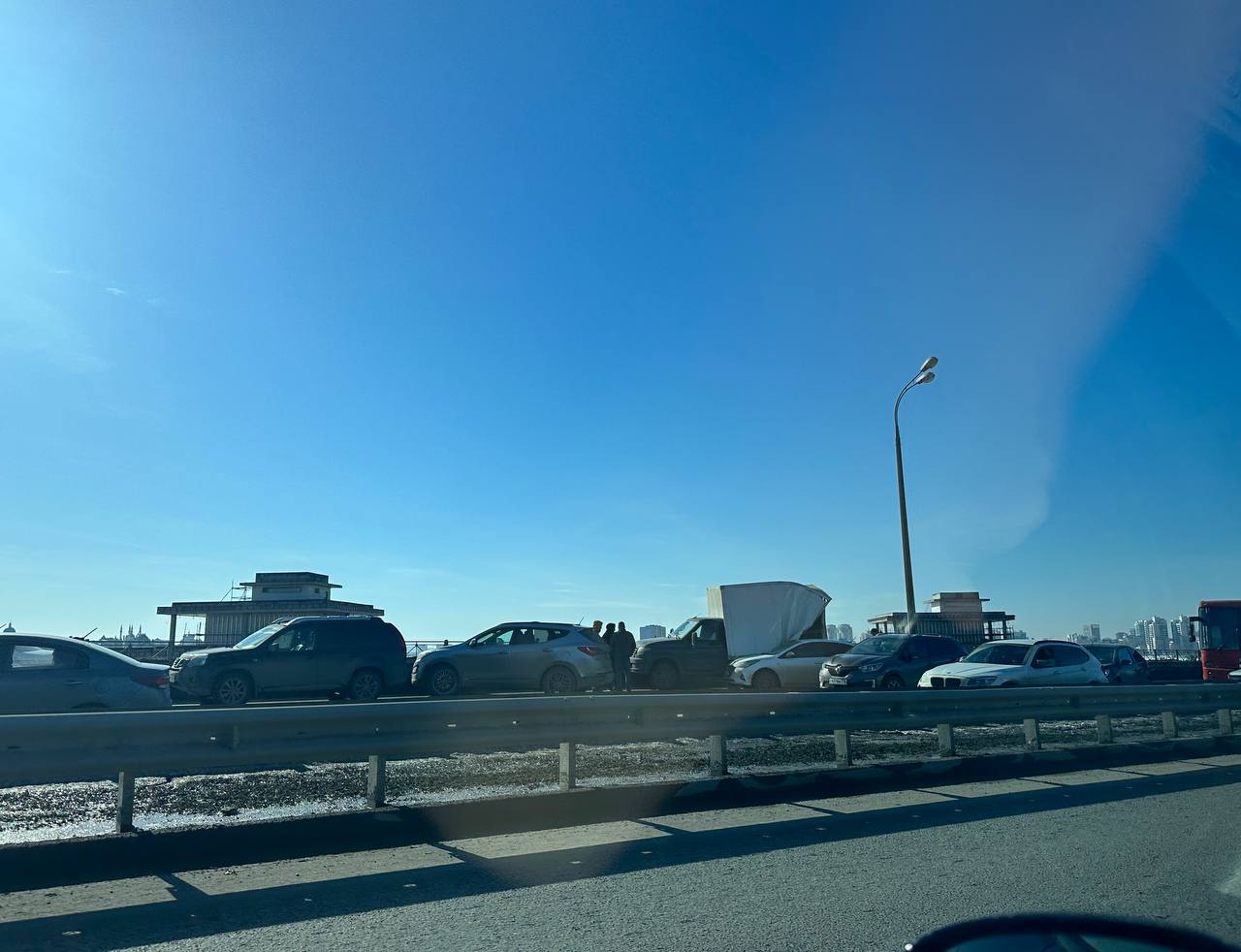 На мосту Миллениум произошло крупное ДТП 