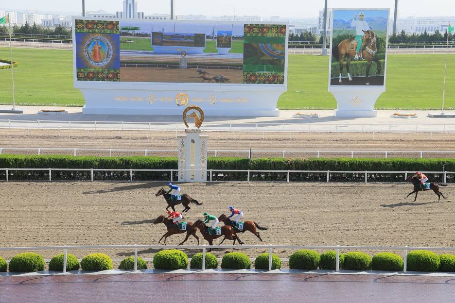 Минниханов: « В прошлом году товарооборот в Туркменистане составил 52 млн долларов»