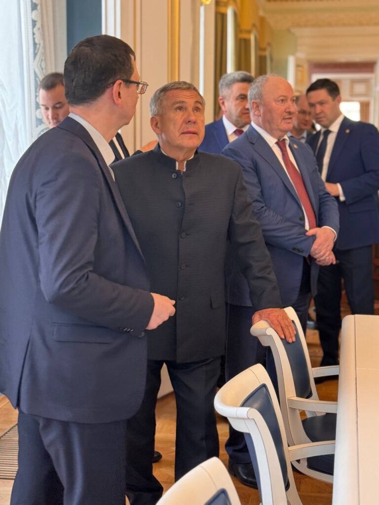 Минниханов встретился в ВШЭ со студентами из Татарстана