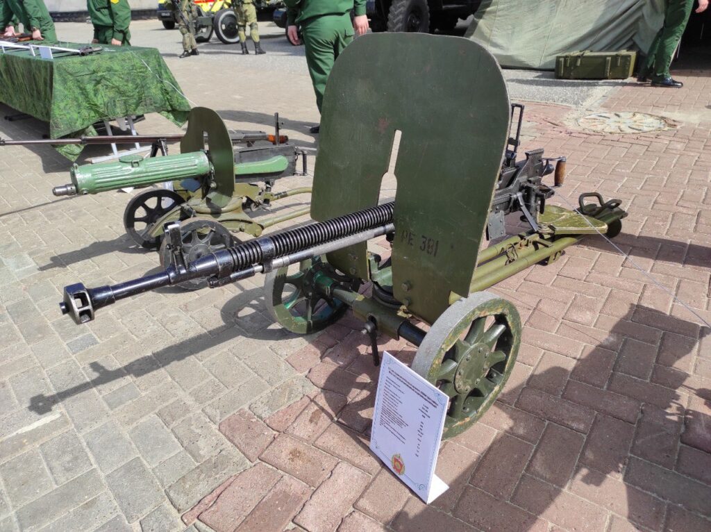 «Сила в правде»: поезд Минобороны привез в Казань подбитый «Брэдли»