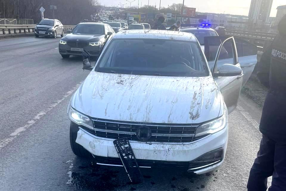 В Казани задержали пьяного мужчину, угнавшего такси