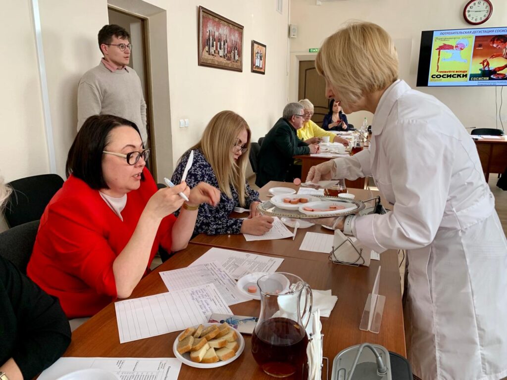 Госалкогольинспекция Татарстана: Каждая третья сосиска – фальсификат