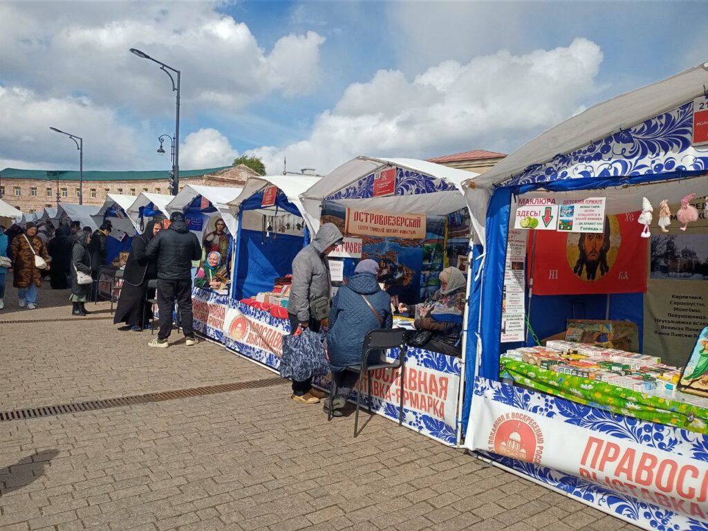 От покаяния к воскресению. В Казани открылась международная православная ярмарка