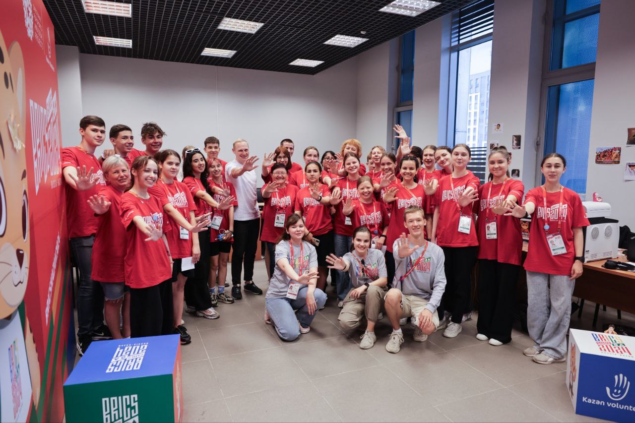 Илья Захаров поблагодарил волонтеров Игр стран БРИКС в Казани