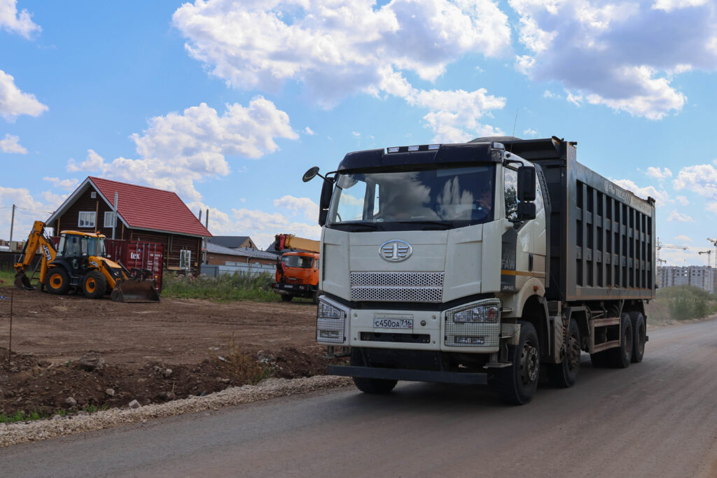 Тогда мы едем к вам: рядом с коттеджными поселками под Казанью началось строительство промзоны