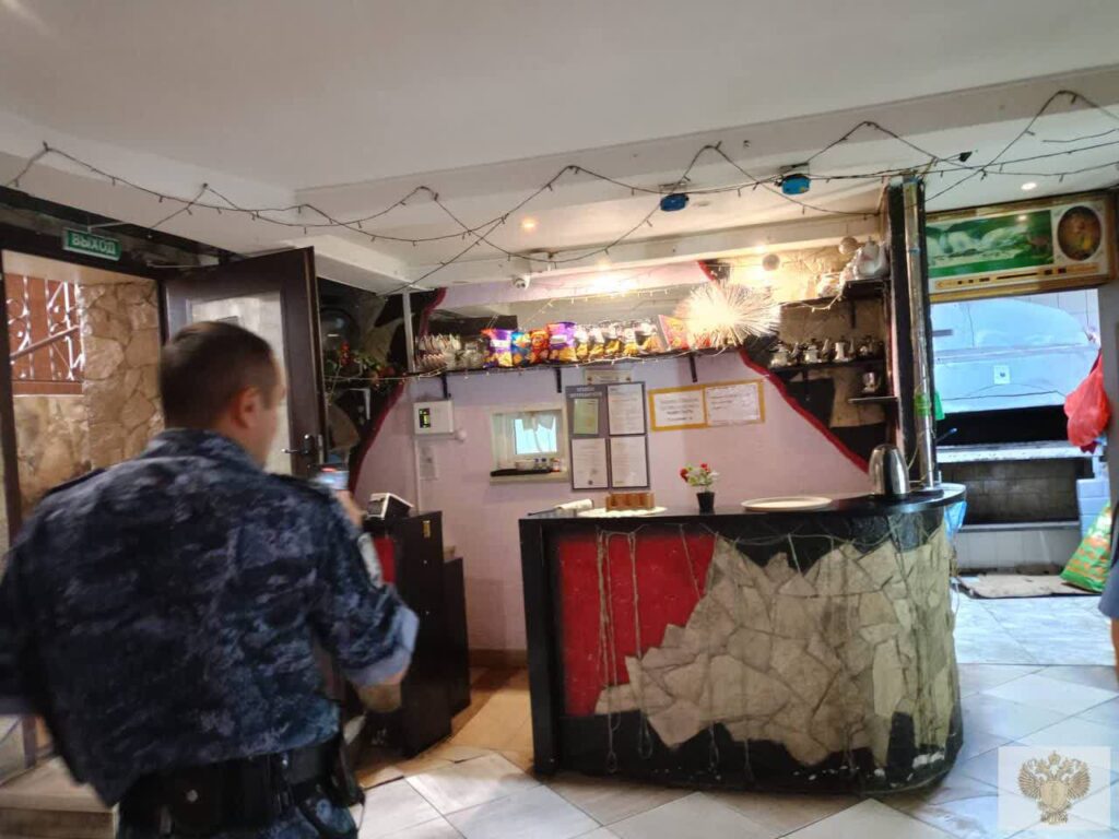 В Казани на 70 дней закрыли кафе за нарушение санитарных норм