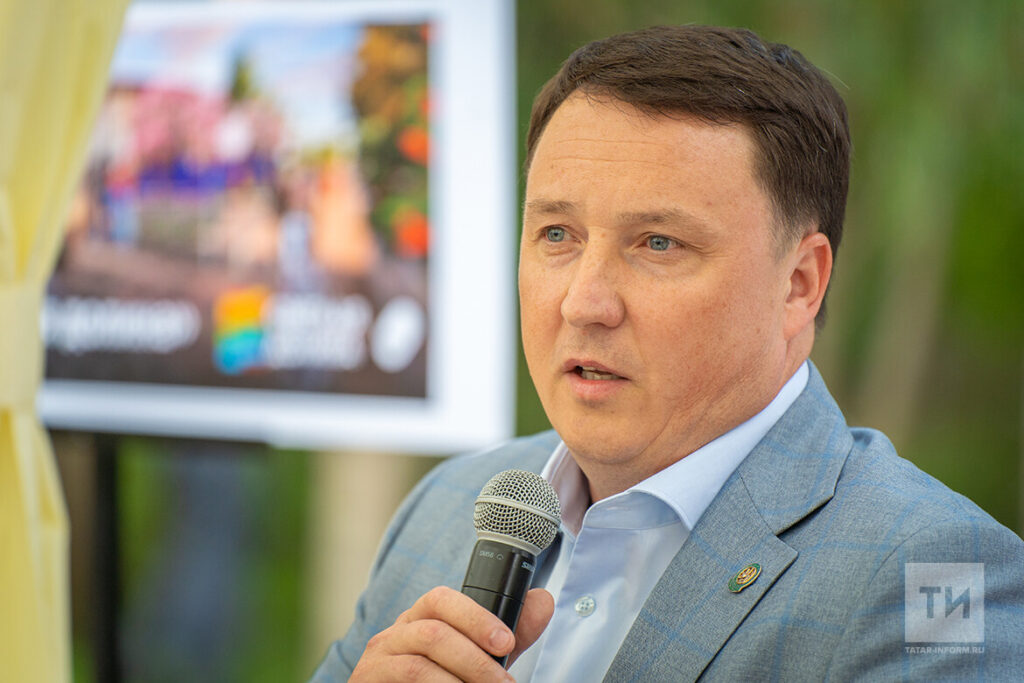 «Продажи упали, но строить меньше не будем»: глава Минстроя РТ – о жилье, ипотеке и мигрантах