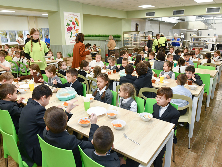 День знаний без ограничений: на школьные линейки в Татарстане пустят родителей