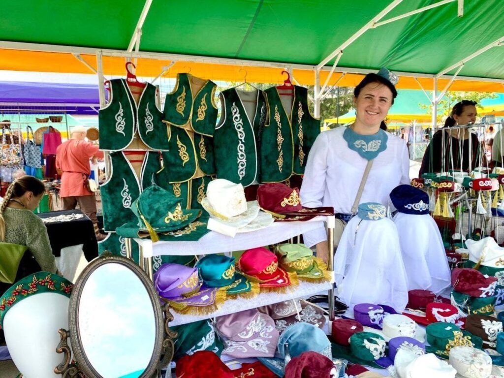 Минниханов пригласил татарстанцев посетить Спасскую ярмарку