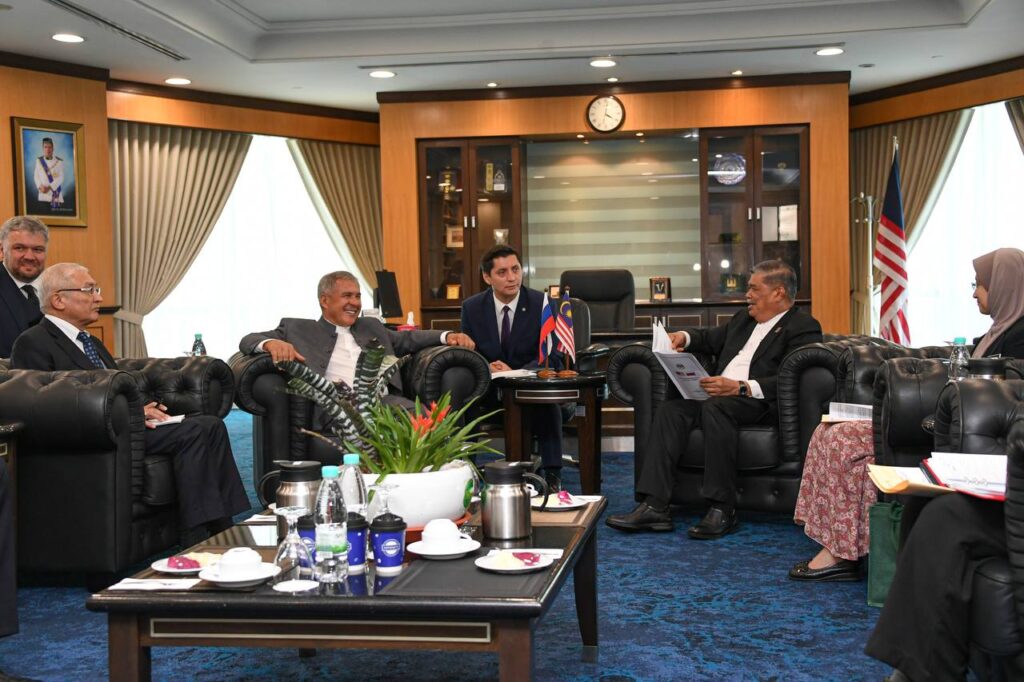 Минниханов: Татарстан готов поставлять в Малайзию широкий спектр продукции