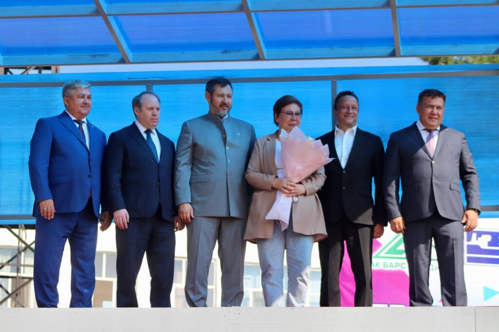 Первое в России судно на водороде спустили на воду в Зеленодольске