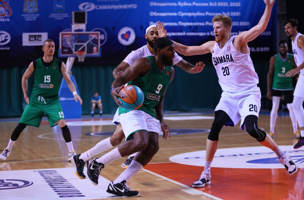 УНИКС обыграл «Самару» во втором матче «предсезонки»