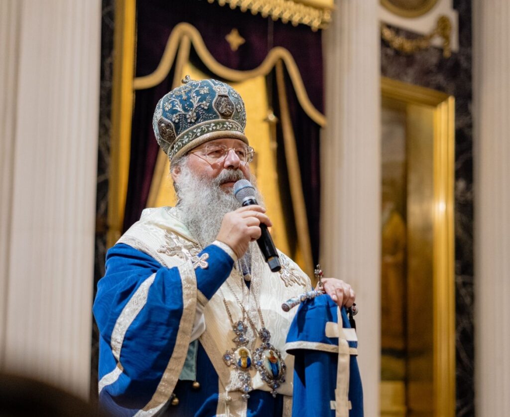 Митрополит Казанский поздравил православных татарстанцев с праздником Успения Пресвятой Богородицы
