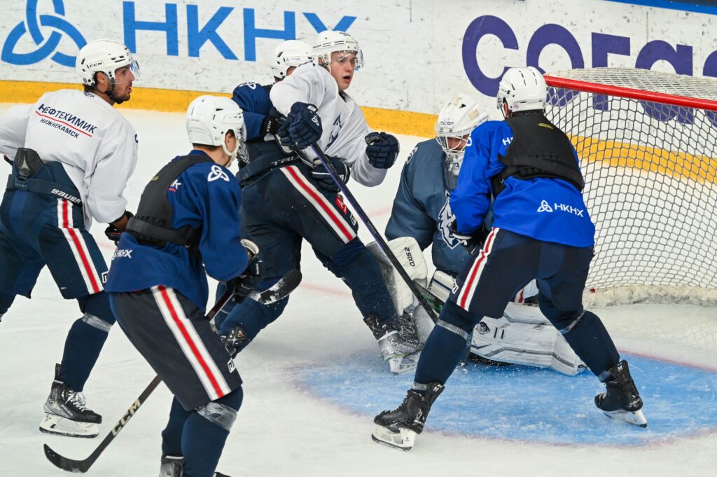 «Не наступить на те же грабли»: «Ак Барс и «Нефтехимик» начинают сезон