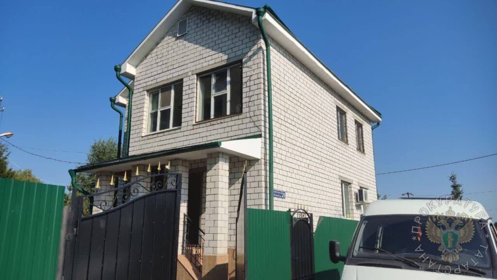 Прокуратура требует закрыть дом престарелых в казанском поселке Щербаково