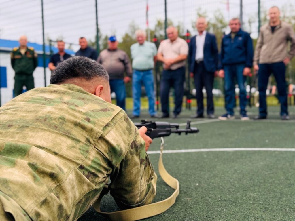 Ветераны СВО станут учителями: в школы Татарстана возвращается начальная военная подготовка