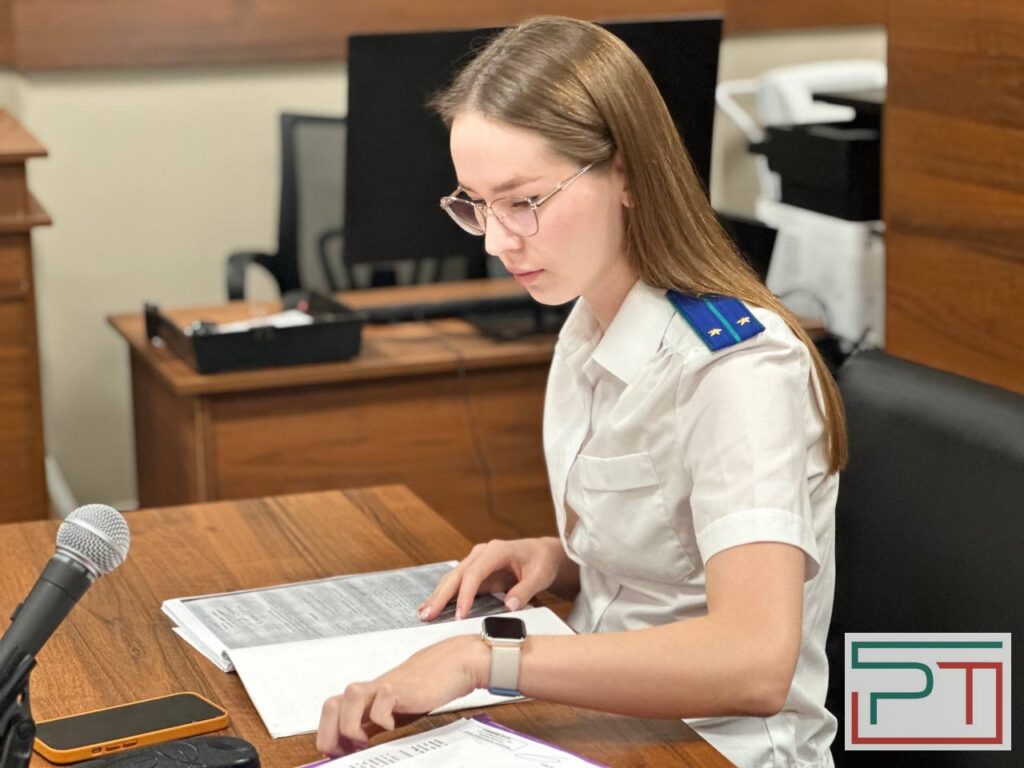 «В интересах сына»: в Казани мать призывника судят за то, что пыталась откупить его от армии