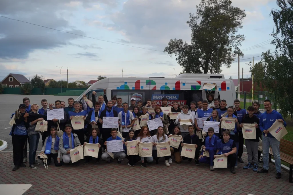 Автобусный тур «Мин. Син. Татарстан» посетил Менделеевский и Елабужский районы