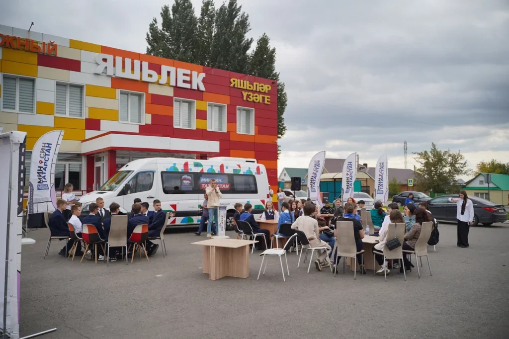 Автобусный тур «Мин. Син. Татарстан» посетил Менделеевский и Елабужский районы