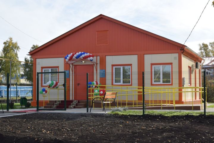 В Тукаевском районе по нацпроекту открылся новый фельдшерско-акушерский пункт