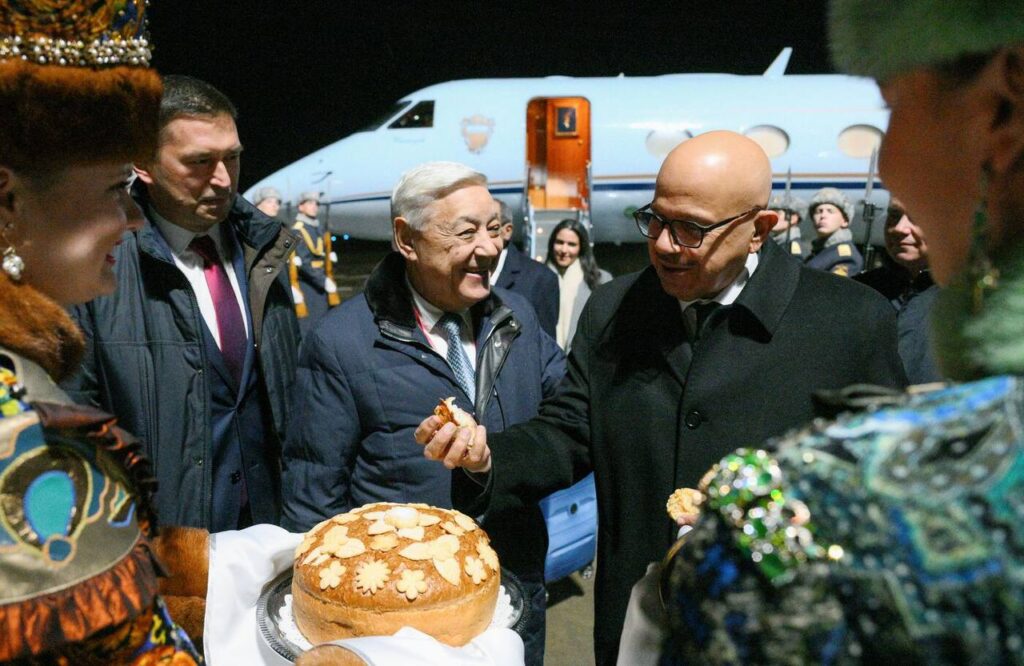 Глава МИД Бахрейна