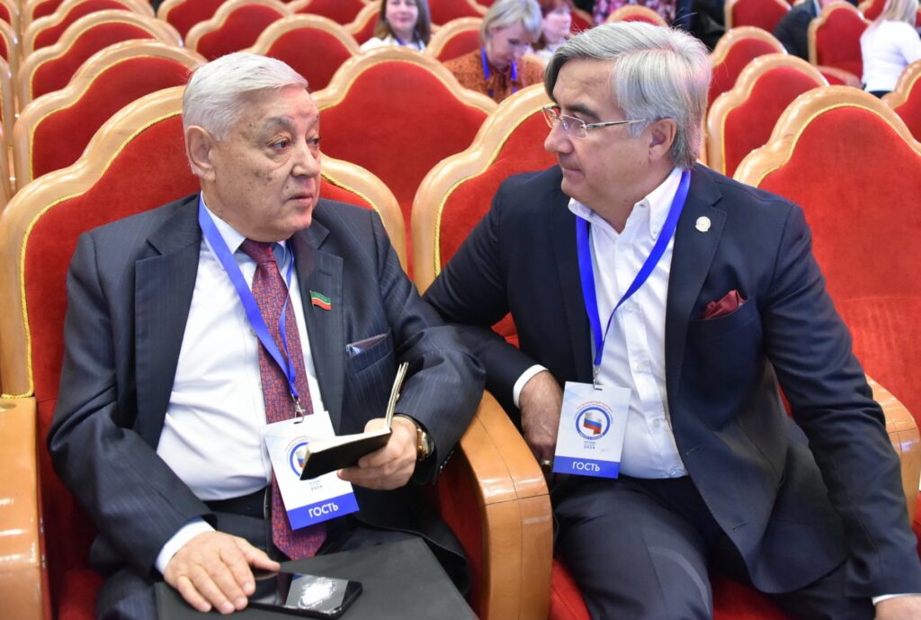 Мухаметшин: Татарстан вносит большой вклад в работу с соотечественниками, проживающими за рубежом