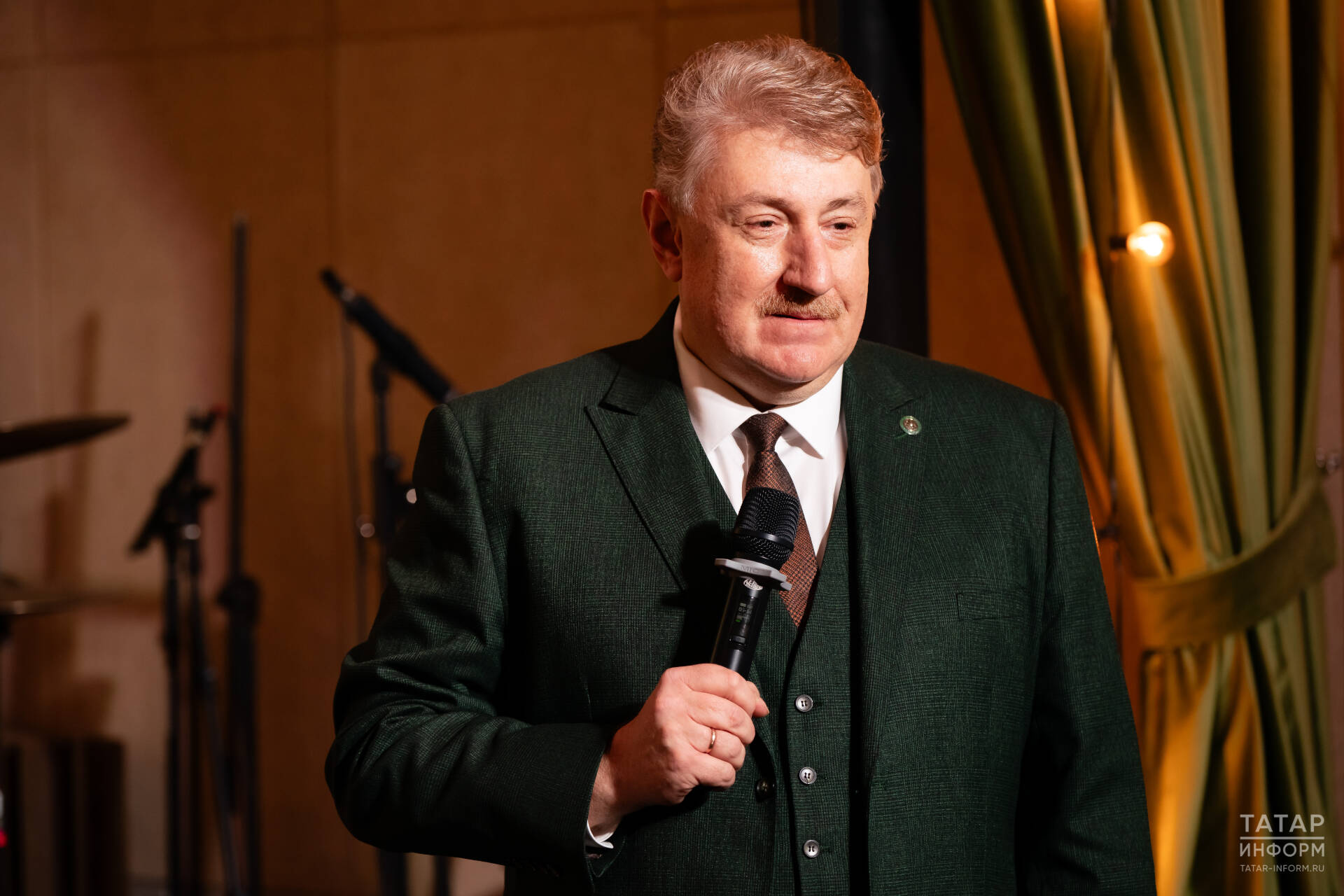 В Казани прошел предпремьерный показ документального фильма «КВН Татарстана — 30 лет»