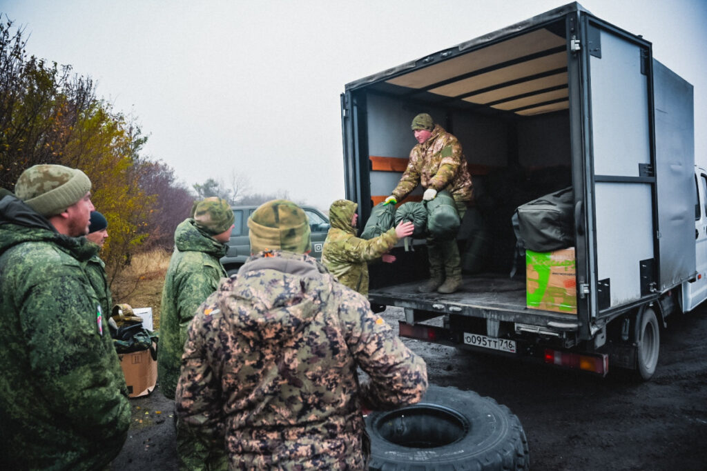 Муфтии и имамы Татарстана доставили в зону СВО 1,5 тонны гумпомощи