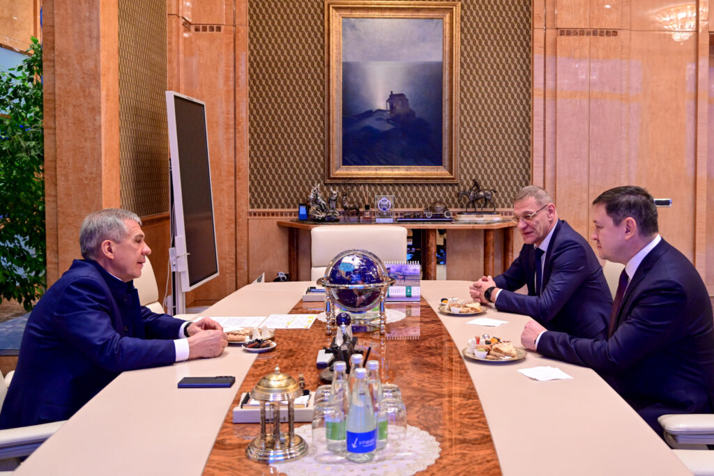 Раис Татарстана встретился с председателем Арбитражного суда Поволжского округа